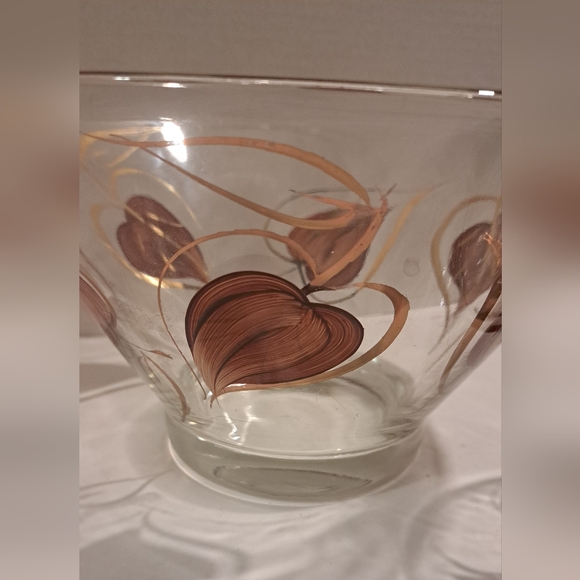 Anchor hocking bowl set.  Brown leaves with a gold border. - Picture 10 of 10